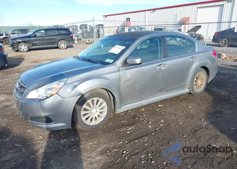 2010 Subaru Legacy 2.5I Premium z USA, uszkodzony, nr VIN 4S3BMBB67A3238700